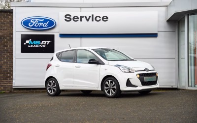 HYUNDAI i10 1.0 PLAY – £8,495